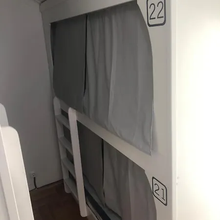 De Leite Hostel Lissabon